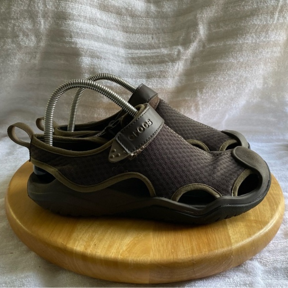 Crocs Shoes Mens Size 7 Brown Velcro Flats